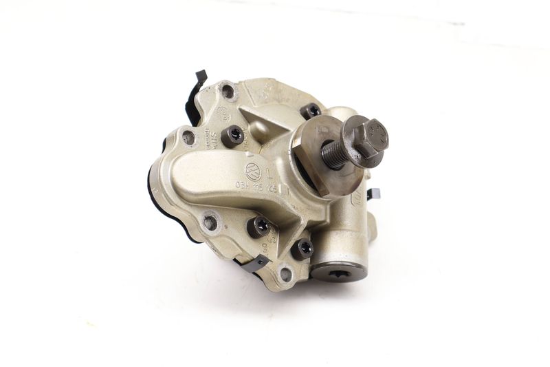 Engine Oil Pump 03H115105L — Used (SKU 723674)