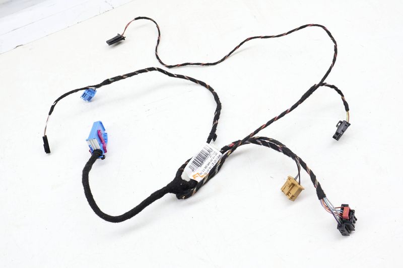 Door Panel Wiring Harness 3CN971557F — Used (SKU 668913)