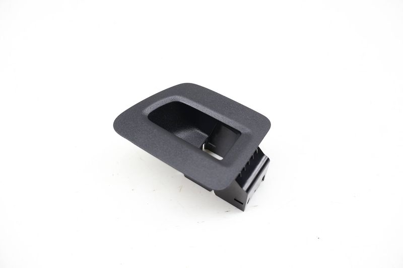 Door Switch Trim (TRUNK) 3CN868963 — Used (SKU 723223)