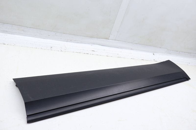 Lower Door Molding / Blade 3CN854939 — Used (SKU 706195)