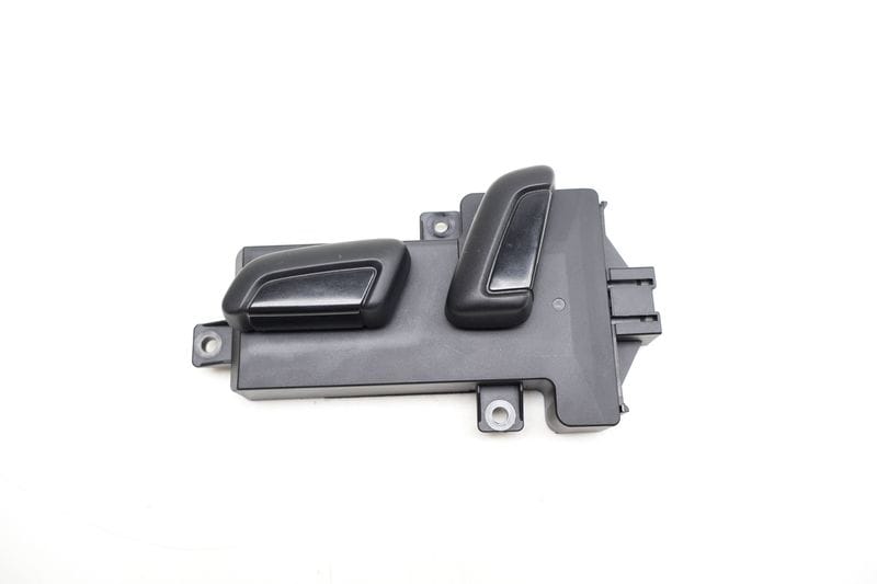 Seat Adjustment Switch 8W0959747A — Used (SKU 723164)