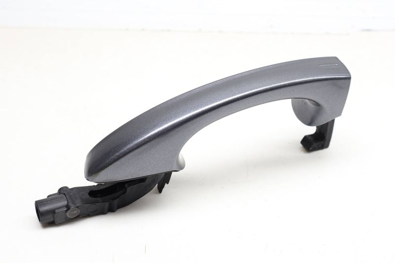 Exterior Door Handle 5GM837205A — Used (SKU 723401)