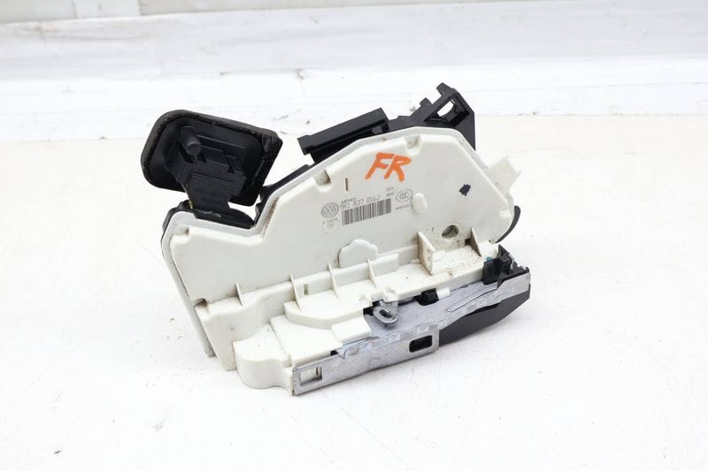 Door Latch / Lock Actuator 5K1837016J — Used (SKU 668841)