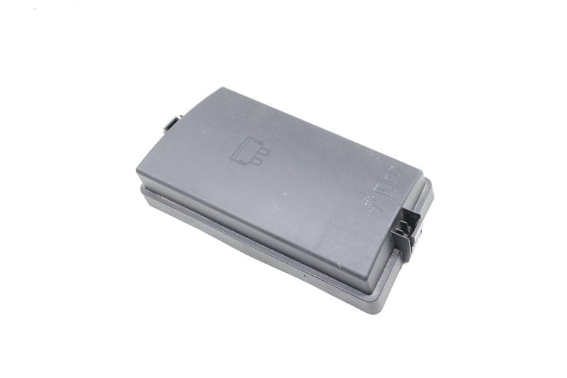 Fuse Box Cover 5Q0937132B — Used (SKU 705969)