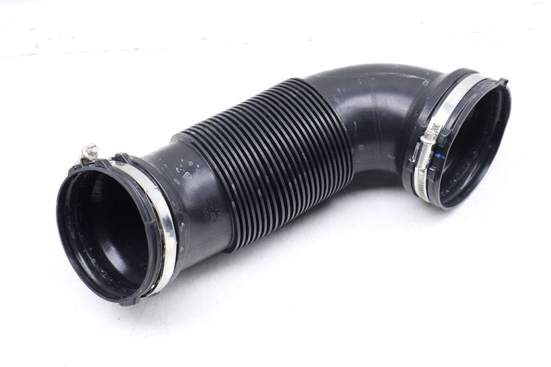 Intake Air Duct / Tube 3QF129680 — Used (SKU 668916)