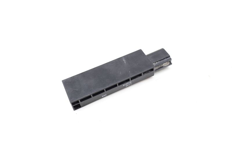 Kessy / Keyless Entry Antenna 5Q0962131 — Used (SKU 723124)