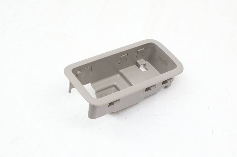 Dome Reading Light Housing 3CN861303 — Used (SKU 668703)
