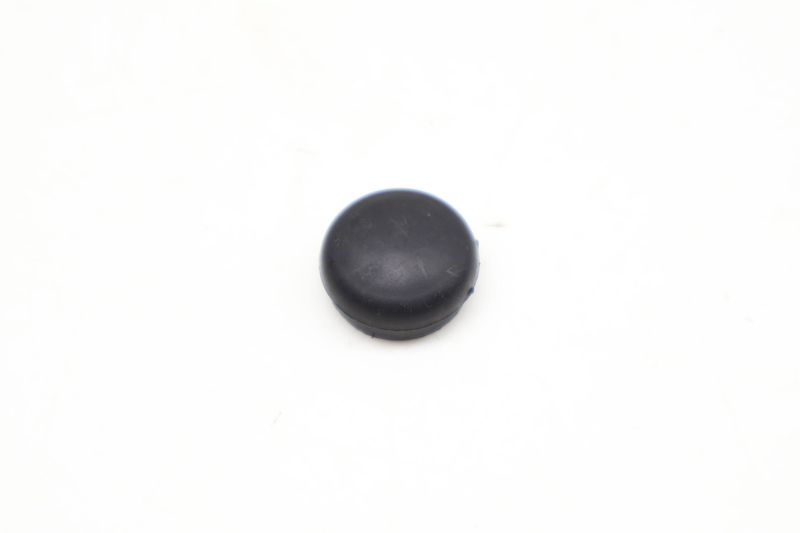 Windshield Wiper Arm Cap 5N0955205 — Used (SKU 723152)