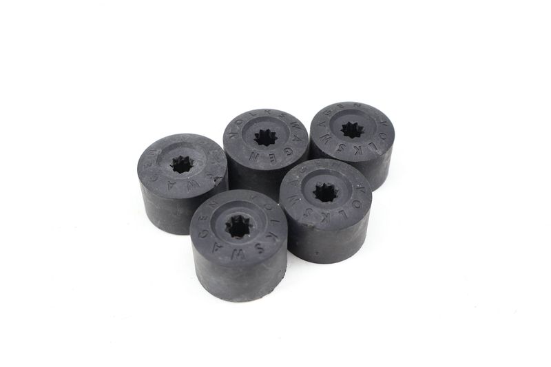 Lug Nut / Bolt Cover / Cap Set (5) 1K0601173 — Used (SKU 723206)