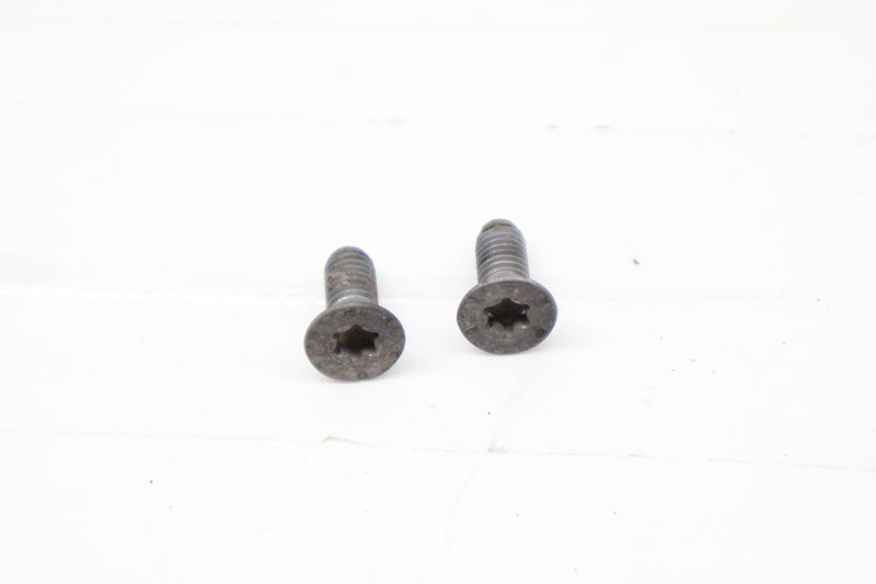 M6X16 Brake Rotor Screw Bolt Set (2) N10648301 — Used (SKU 723339)
