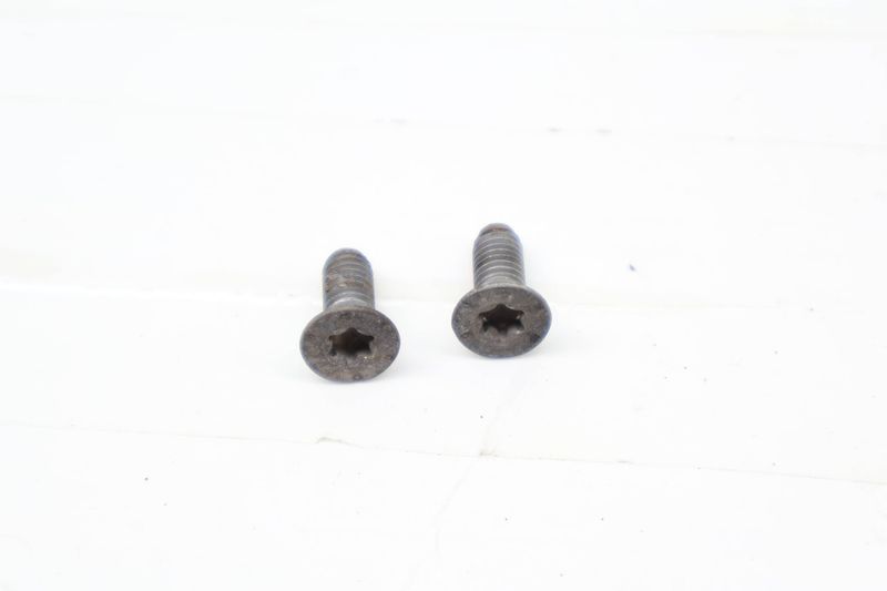 M6X16 Brake Rotor Screw Bolt Set (2) N10648301 — Used (SKU 723340)