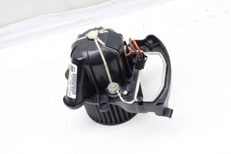 Blower Motor / Fan 3QF819021B — Used (SKU 668864)