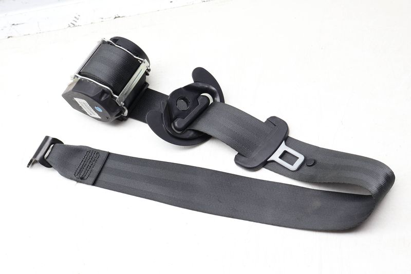 3RD Row Seat Belt Retractor 3CN857811 — Used (SKU 668668)