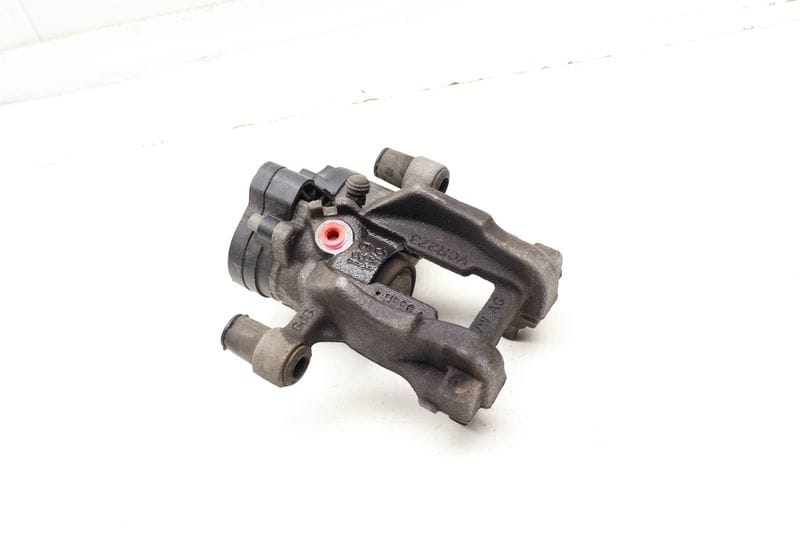 Brake Caliper 3Q0615423F — Used (SKU 706190)