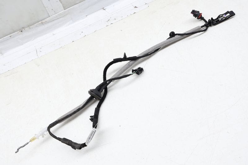 Door Handle Release Bowden Cable 3CN972295A — Used (SKU 668631)