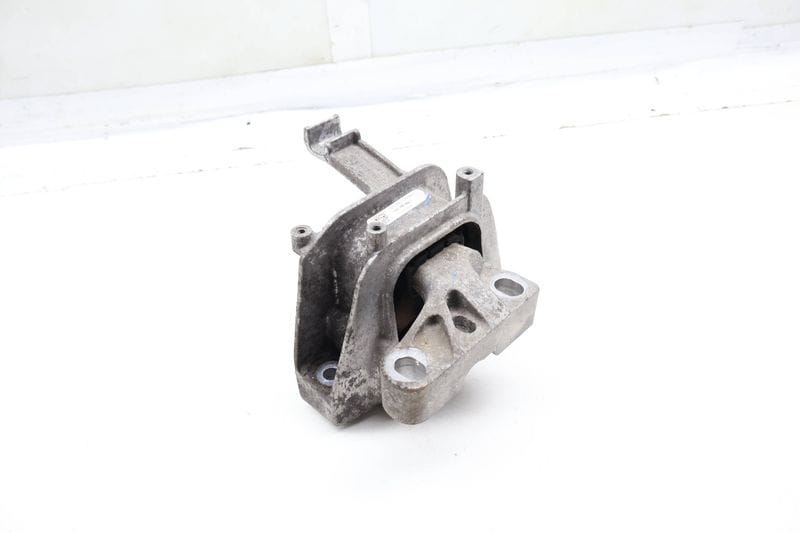 Engine / Motor Mount 3QF199262G — Used (SKU 706131)