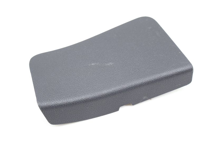 Inspection Cover / Trim 3CN867656 — Used (SKU 723210)