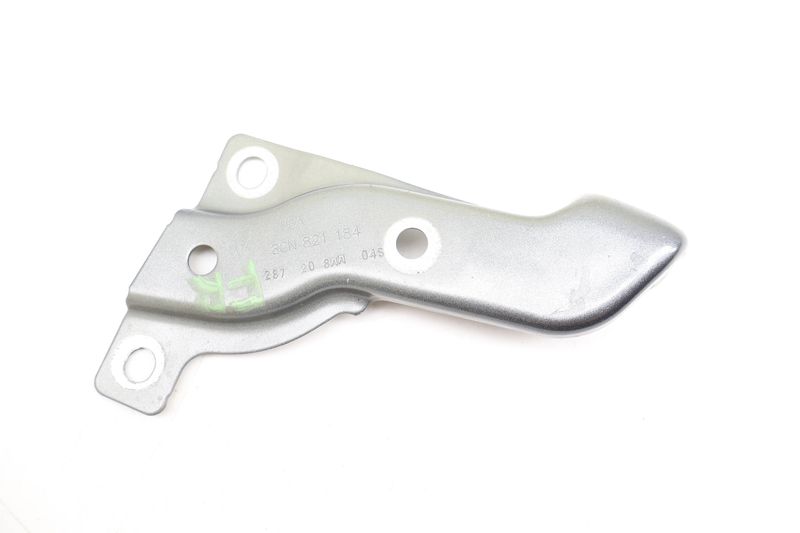 Upper Fender Mount Bracket 3CN821184 — Used (SKU 723263)
