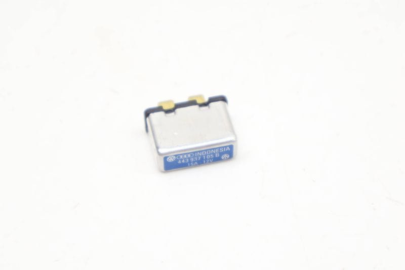 Thermal Fuse / Relay (15 AMP) 443937105B — Used (SKU 723154)