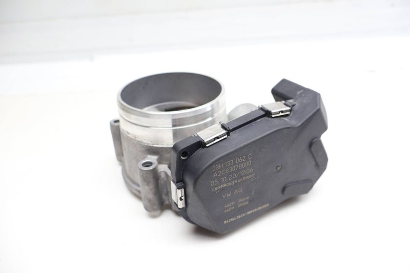 Throttle Body 03H133062C — Used (SKU 723492)