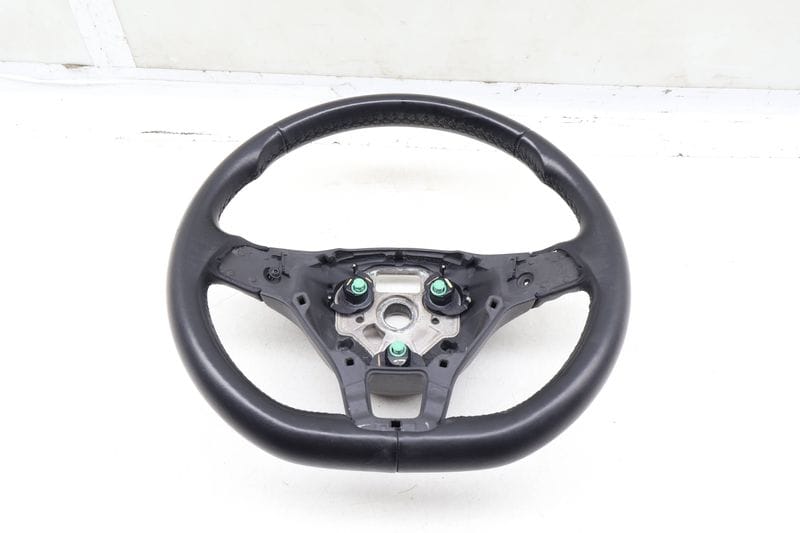 3-SPOKE Leather Steering Wheel 561419091F — Used (SKU 658857)