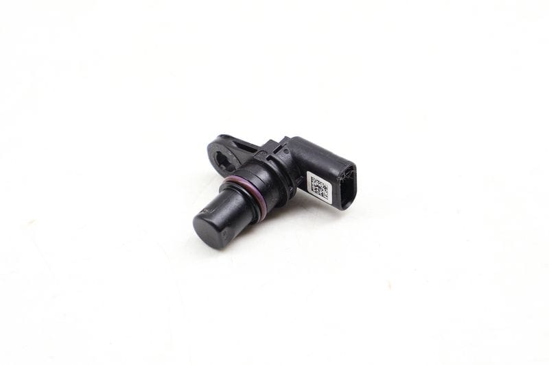 Cam / Camshaft Sensor 04C907601K — Used (SKU 654902)