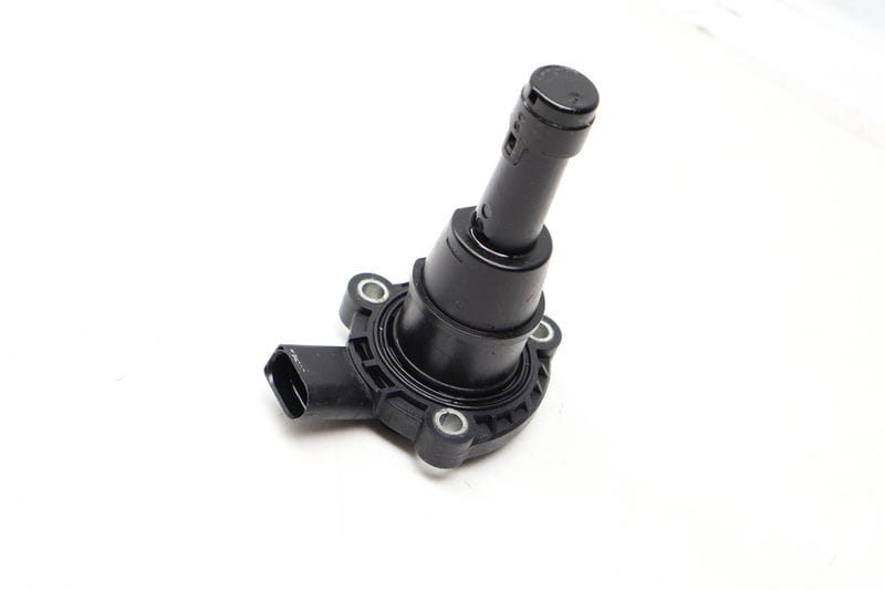 Engine Oil Level Sensor 03F907660E — Used (SKU 654871)