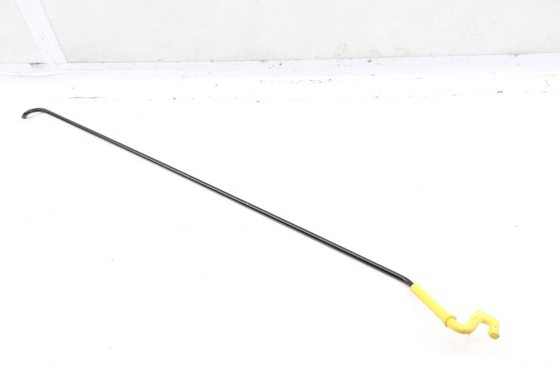 Hood Prop Rod 561823363C — Used (SKU 655115)