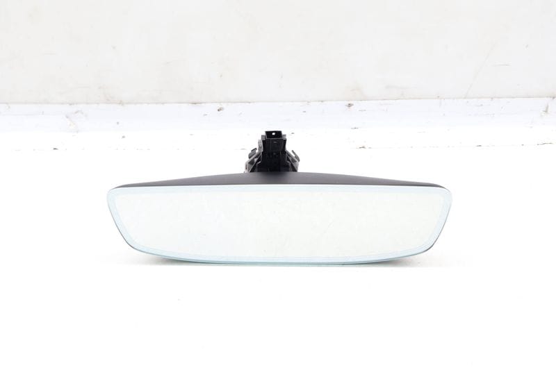 Interior Rear View Mirror w/ Auto Dim 3G0857511AM — Used (SKU 658842)