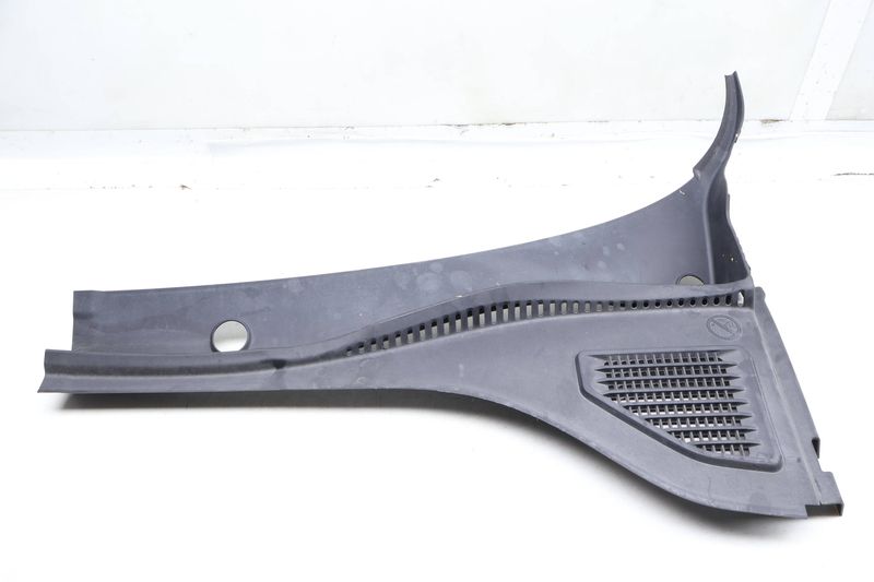 Rain Tray / Water Deflector 561819403B — Used (SKU 658913)