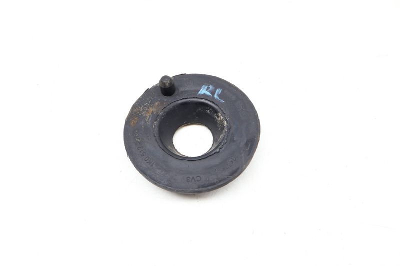 Lower Coil Spring Bushing / Mount 1K0512297D — Used (SKU 655067)