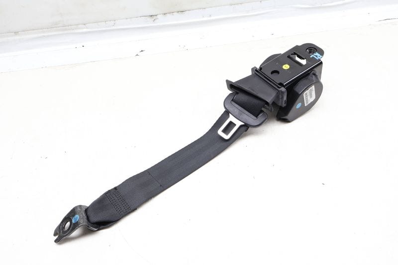 Seat Belt Retractor 561857805E — Used (SKU 655000)