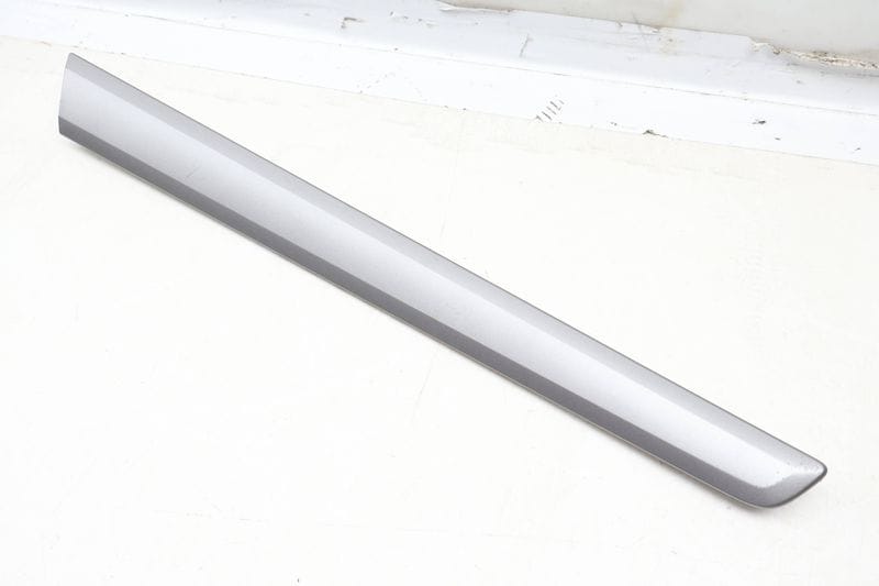 Door Panel Trim / Molding 561867420L — Used (SKU 654956)