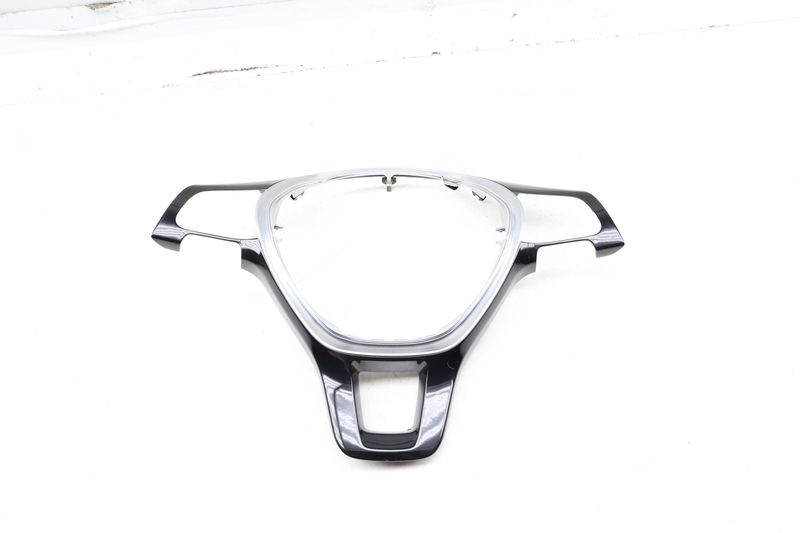 Steering Wheel Trim 6C0419685B — Used (SKU 658856)