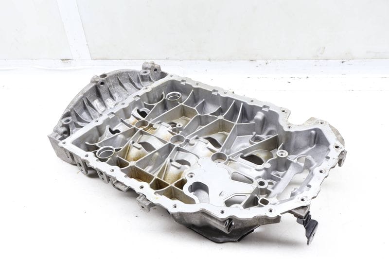 Upper Engine Oil Pan / Sump 06K103603CT — Used (SKU 655132)