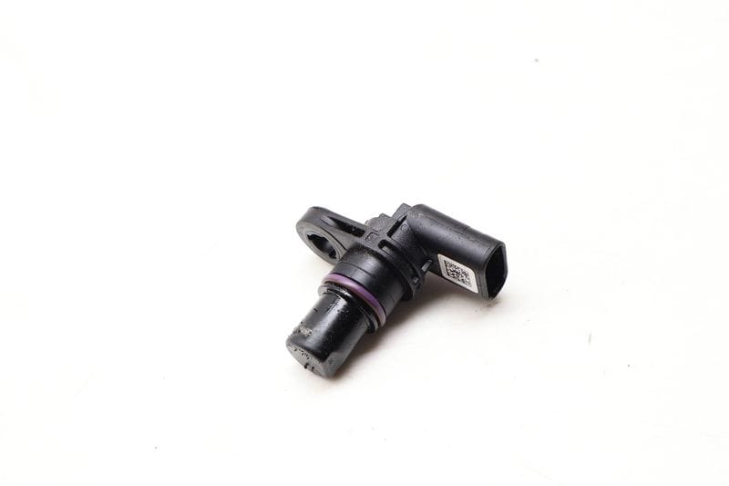 Cam / Camshaft Sensor 04C907601K — Used (SKU 649986)