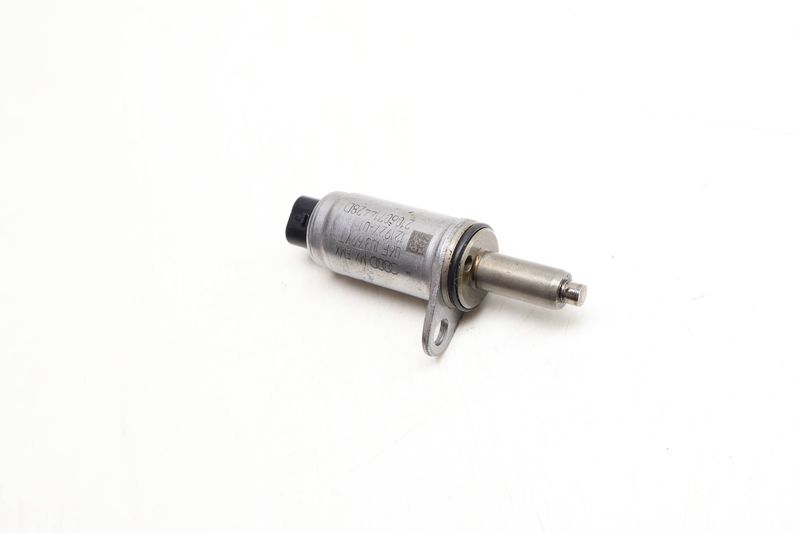 Cam Valve / Camshaft Adjustment Solenoid 06E103697T — Used (SKU 649999)