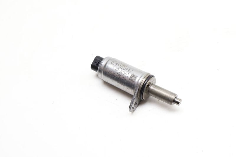 Cam Valve / Camshaft Adjustment Solenoid 06E103697T — Used (SKU 650002)