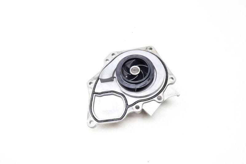Coolant / Water Pump 06L121012M — Used (SKU 650033)