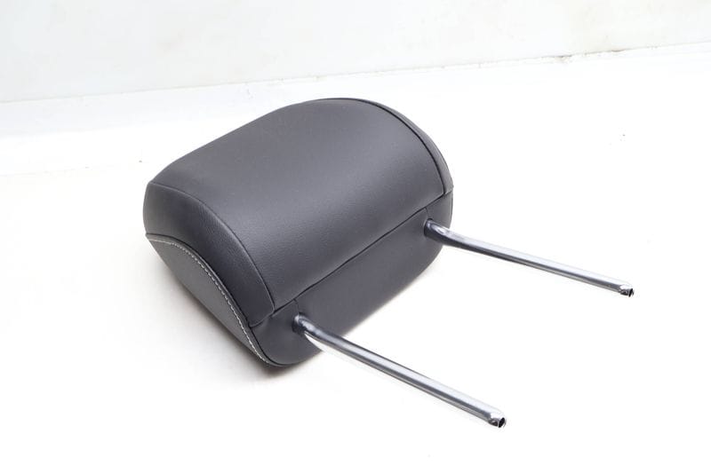Headrest / Head Rest 5NN881903E — Used (SKU 649811)