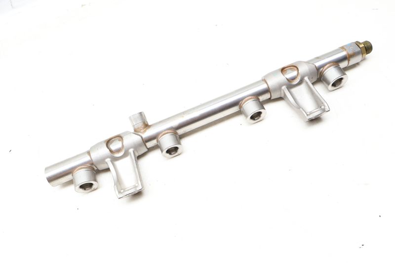 Fuel Rail 06L133317L — Used (SKU 650130)