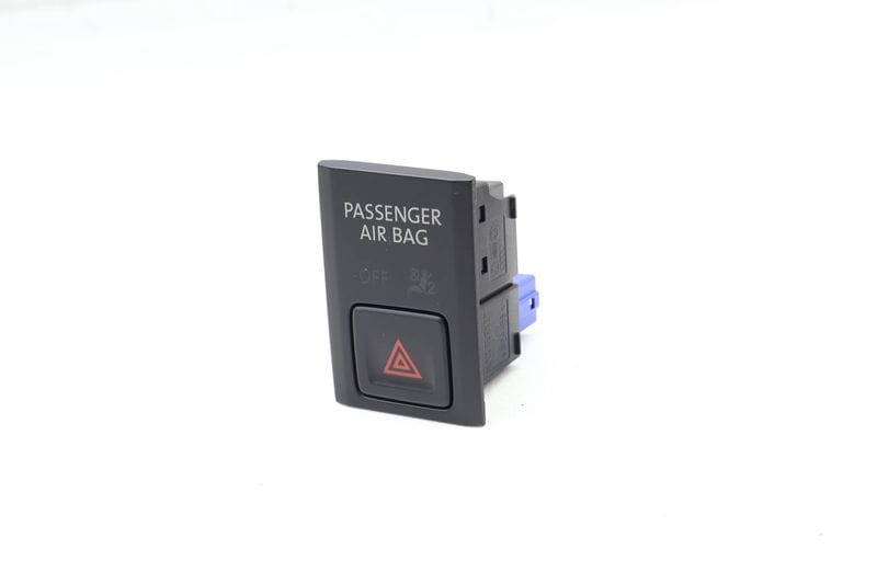 Hazard Switch / Button 5NA919225B — Used (SKU 649887)