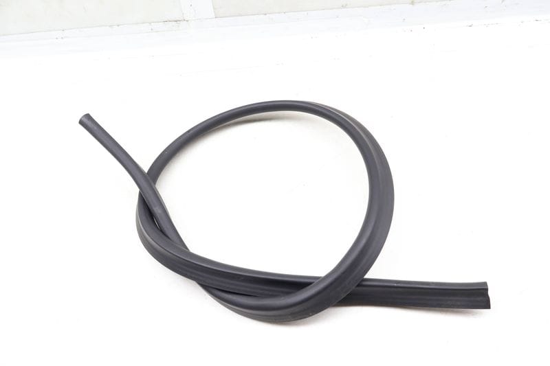 Rain Tray Seal / Weather Stripping 5NA823723 — Used (SKU 649909)