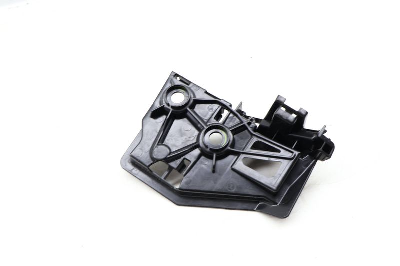 Bumper Mount Bracket / Guide 5NN807393A — Used (SKU 649914)
