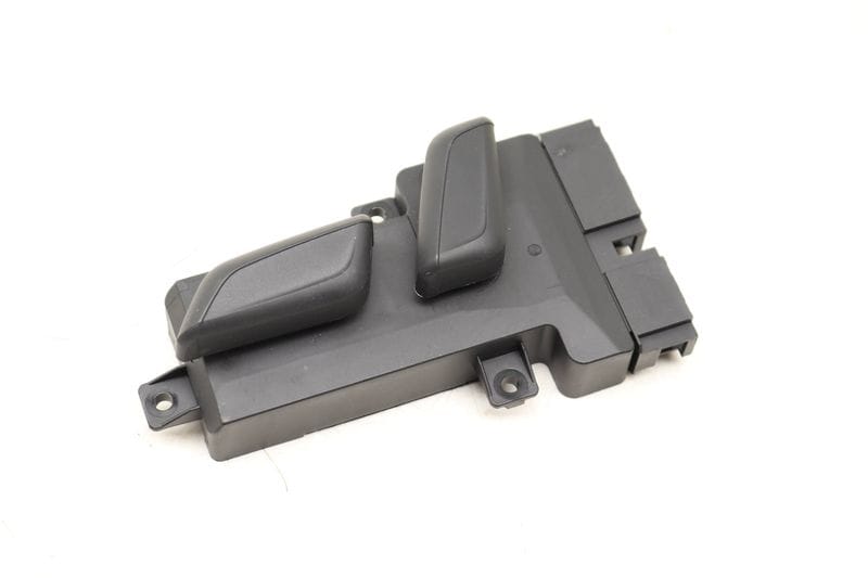 Seat Adjustment Switch 4M0959747 — Used (SKU 535481)