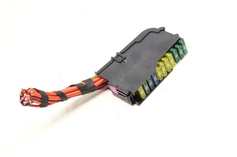 Fuse Holder 8K0941824D — Used (SKU 536066)