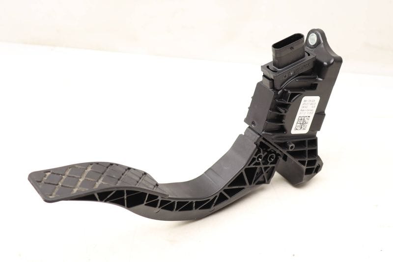 Gas Pedal / Accelerator Module 8W1723523 — Used (SKU 535450)
