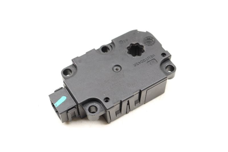 HVAC Flap / Servo Air Motor / Actuator 4M0820511 — Used (SKU 535297)