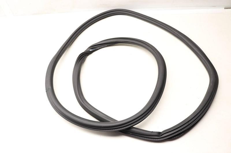 Door Seal / Weather Stripping (INNER) 8W5833721B — Used (SKU 535780)