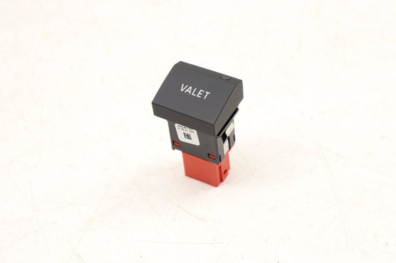 Valet Parking Switch / Button 8W0941503 — Used (SKU 535497)